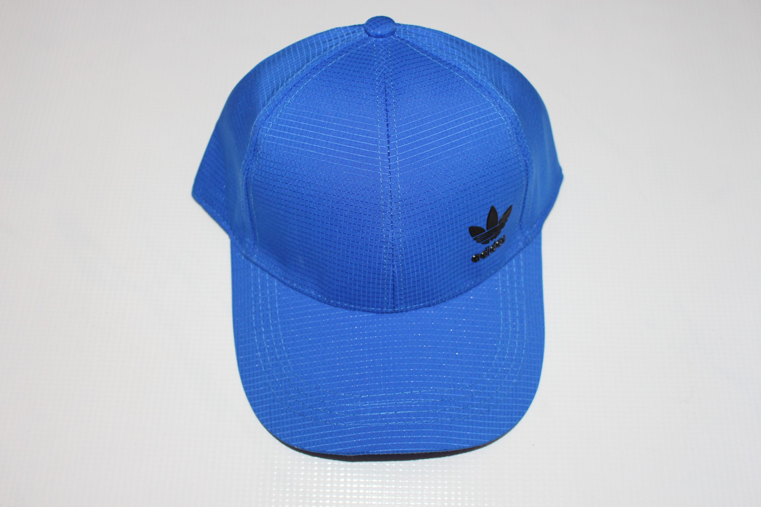 کلاه آدیداس