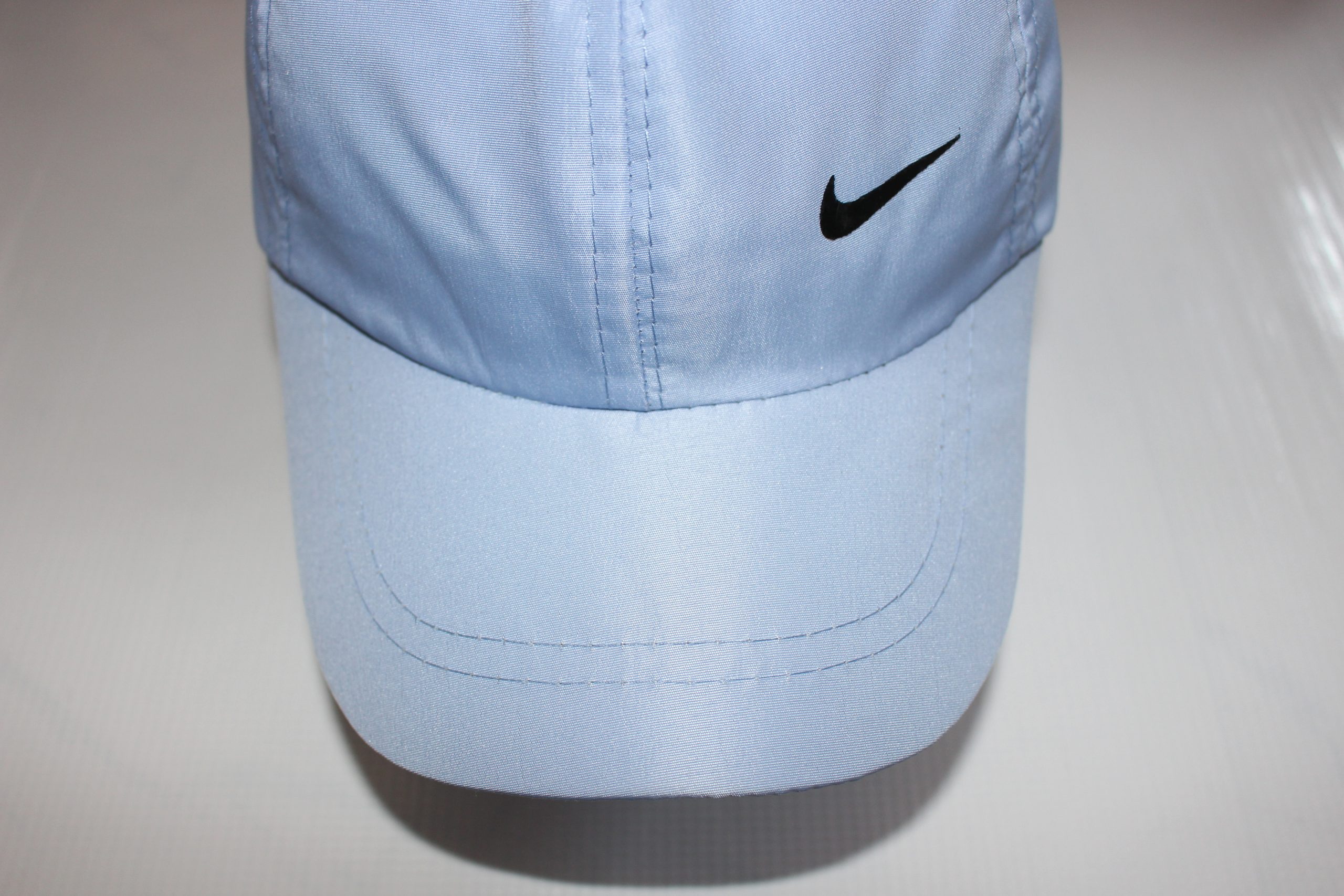 کلاه نایکی تاسلون