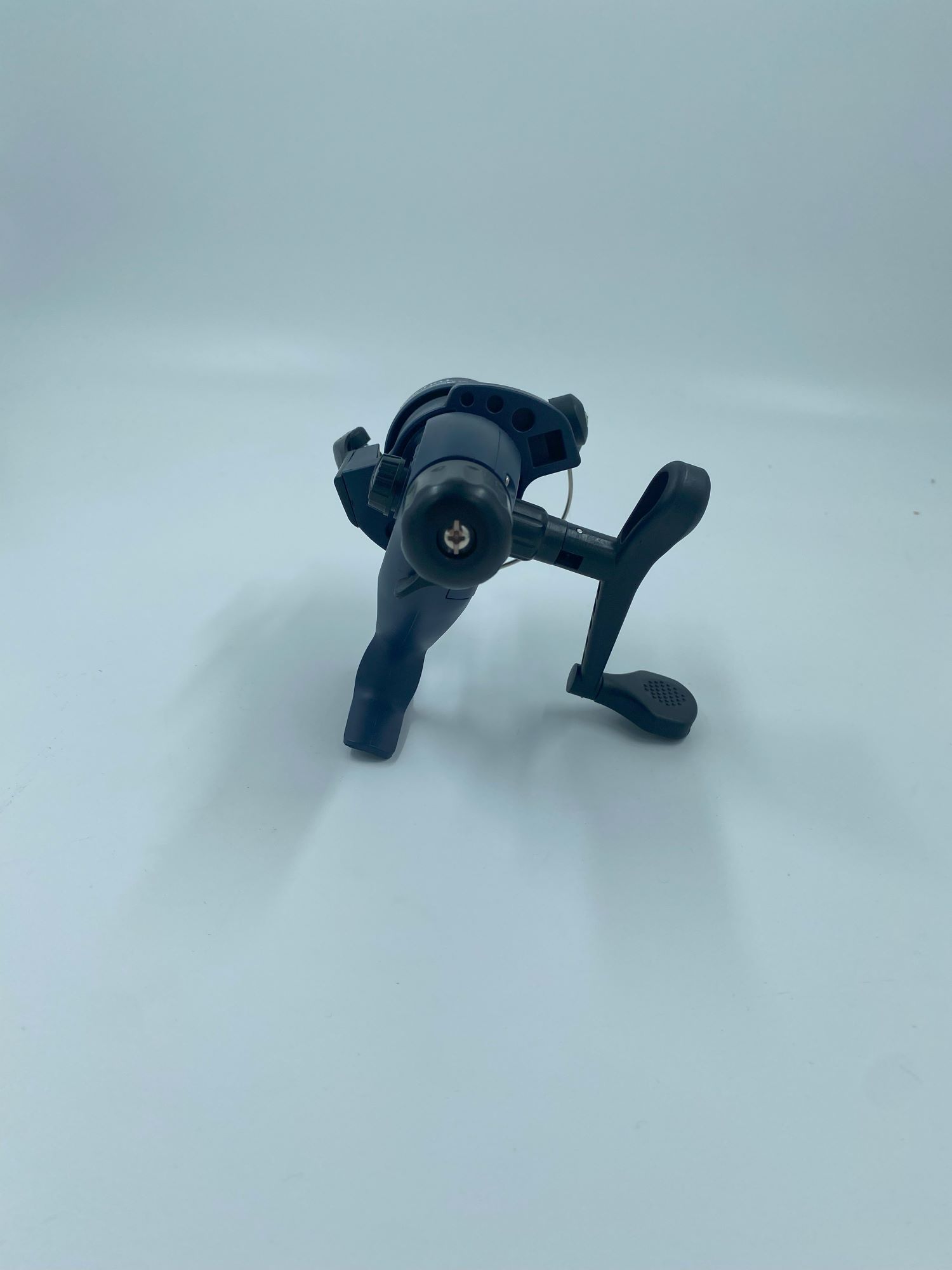 قرقره ماهیگیری 4