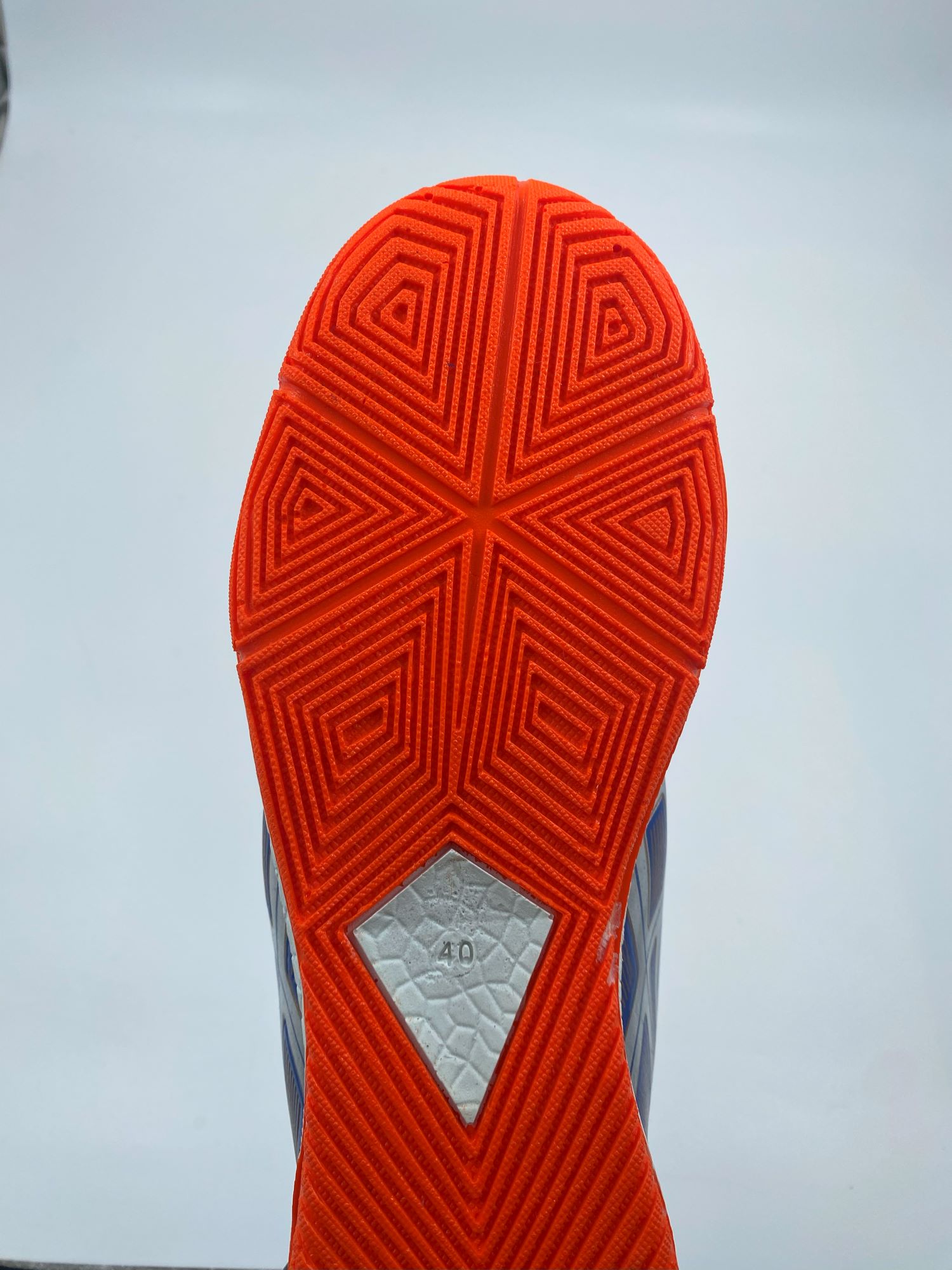 کفش والیبال اسیکس