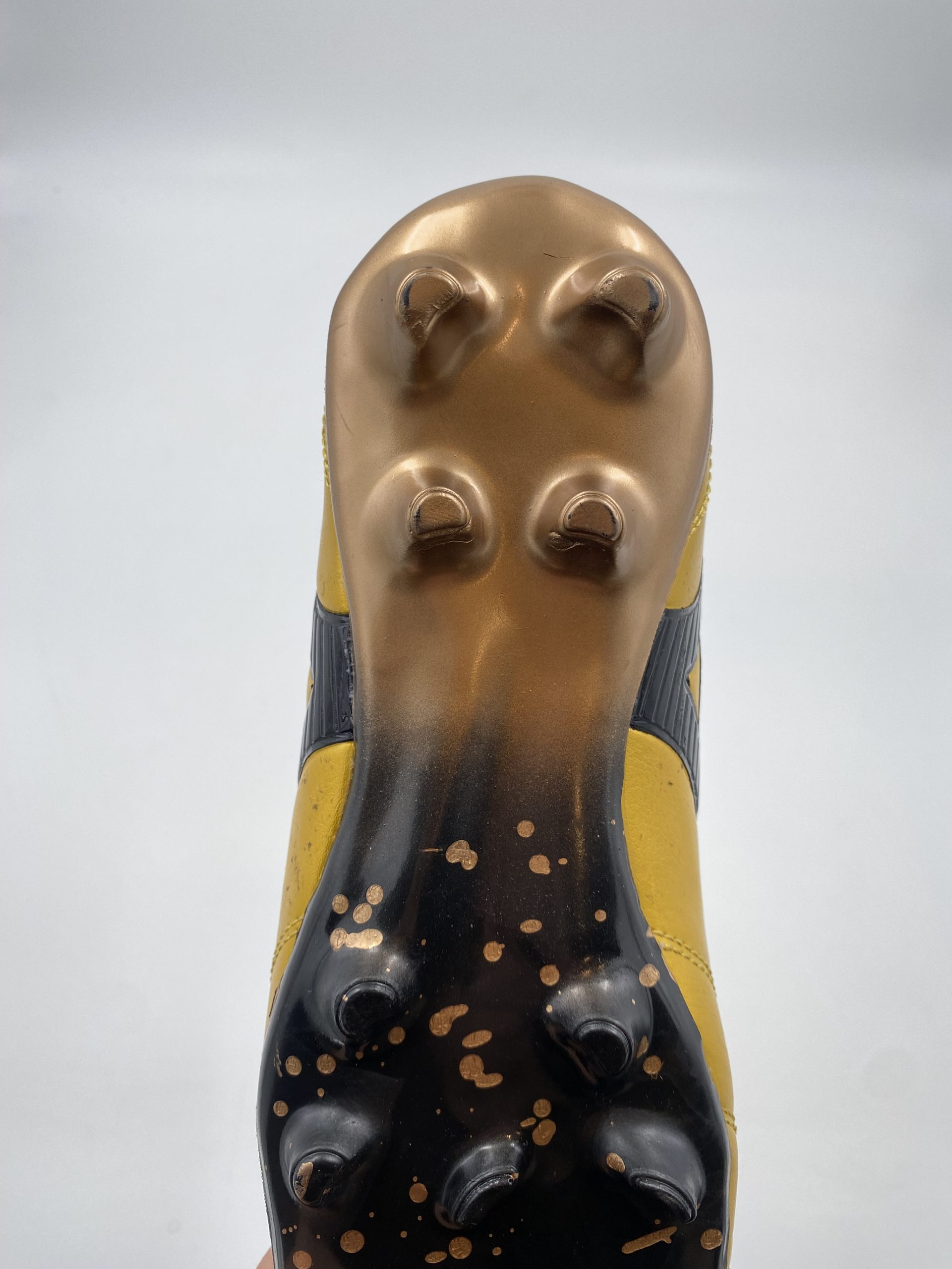 کفش فوتبال مورلیا