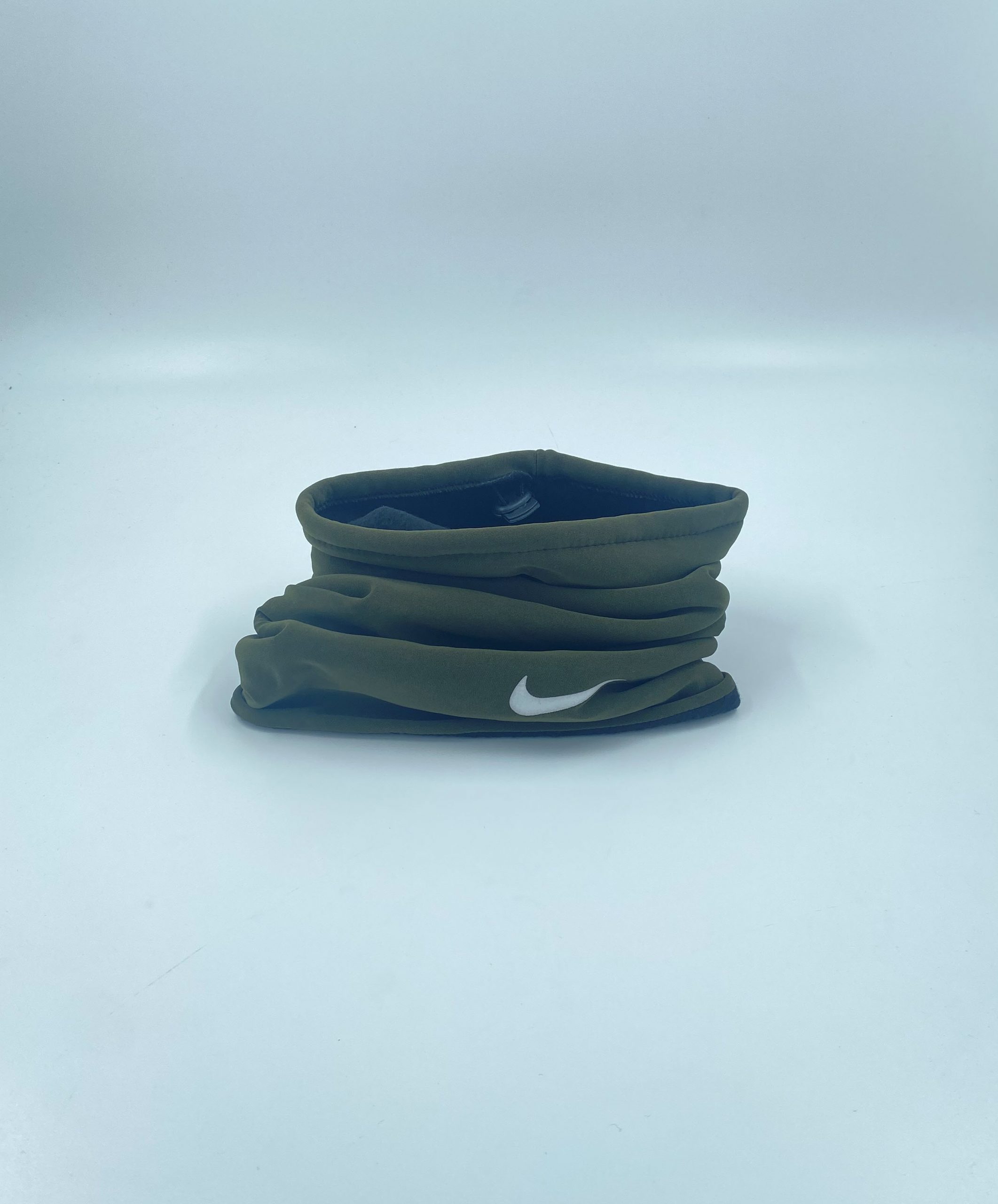 اسکارف سبز نایک 2