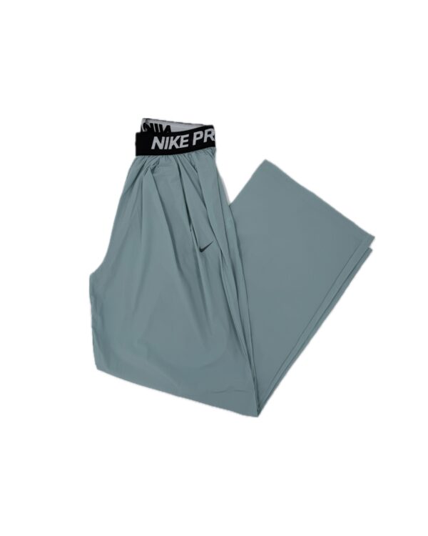 اسلش زنانه Nike pro